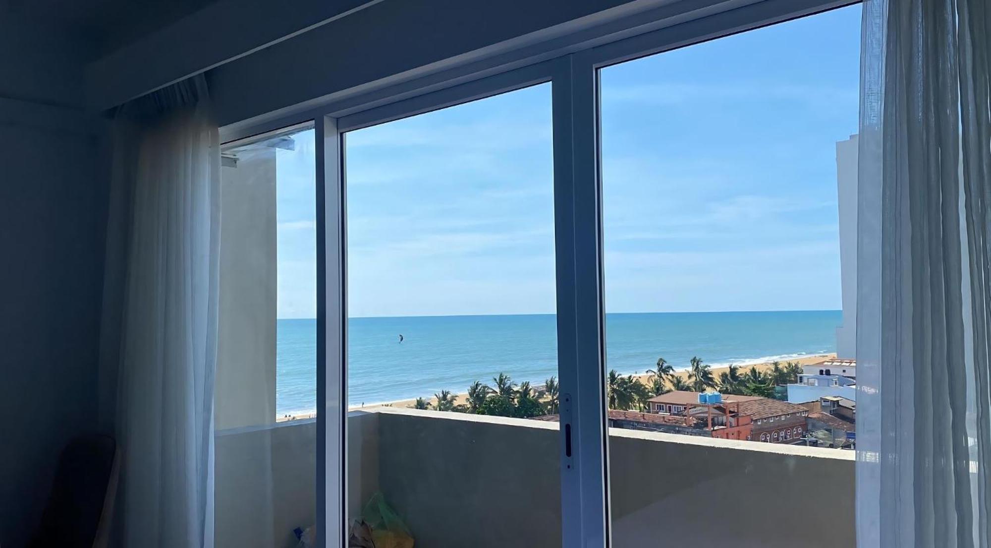 Negombo Ocean Breeze - Bliss On The Beach Luxury Apartments By Serendib Vacation Экстерьер фото