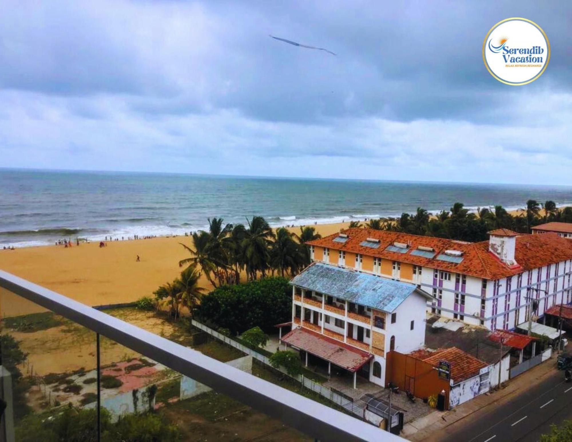 Negombo Ocean Breeze - Bliss On The Beach Luxury Apartments By Serendib Vacation Экстерьер фото